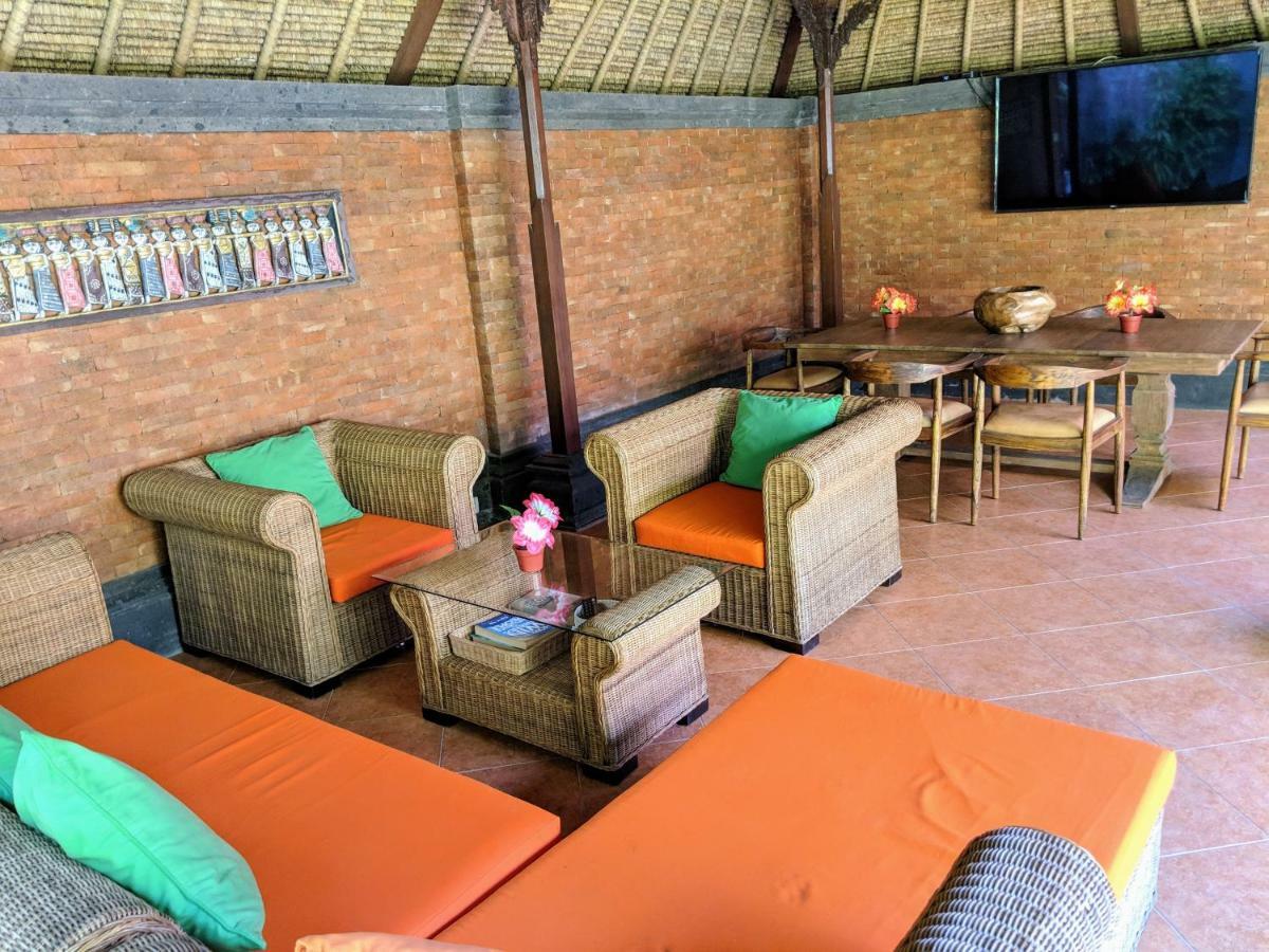 The Laras Villa Jimbaran  Ngoại thất bức ảnh