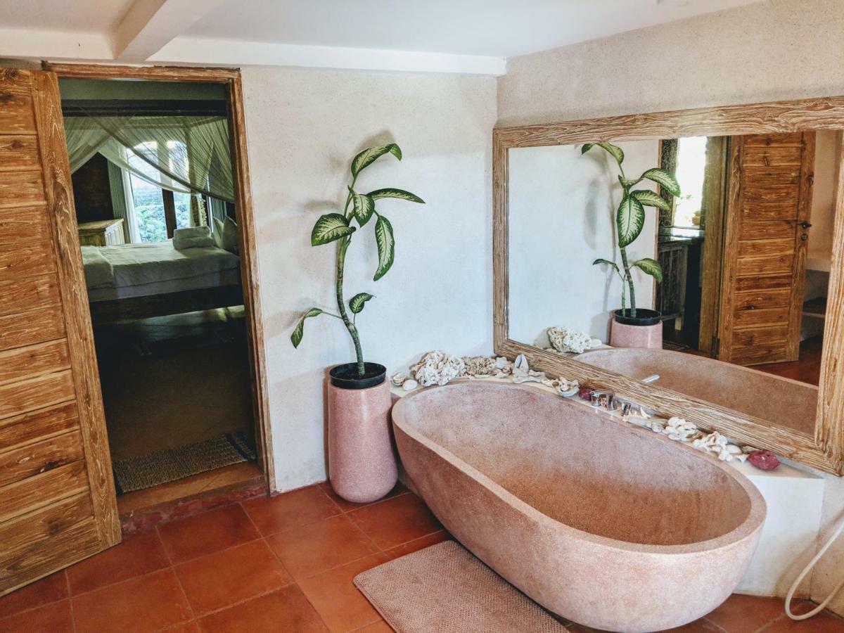 The Laras Villa Jimbaran  Ngoại thất bức ảnh