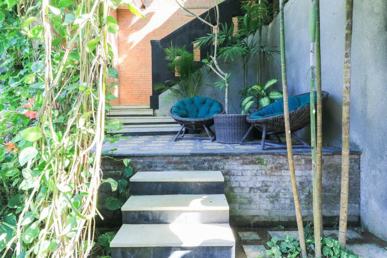 The Laras Villa Jimbaran  Ngoại thất bức ảnh