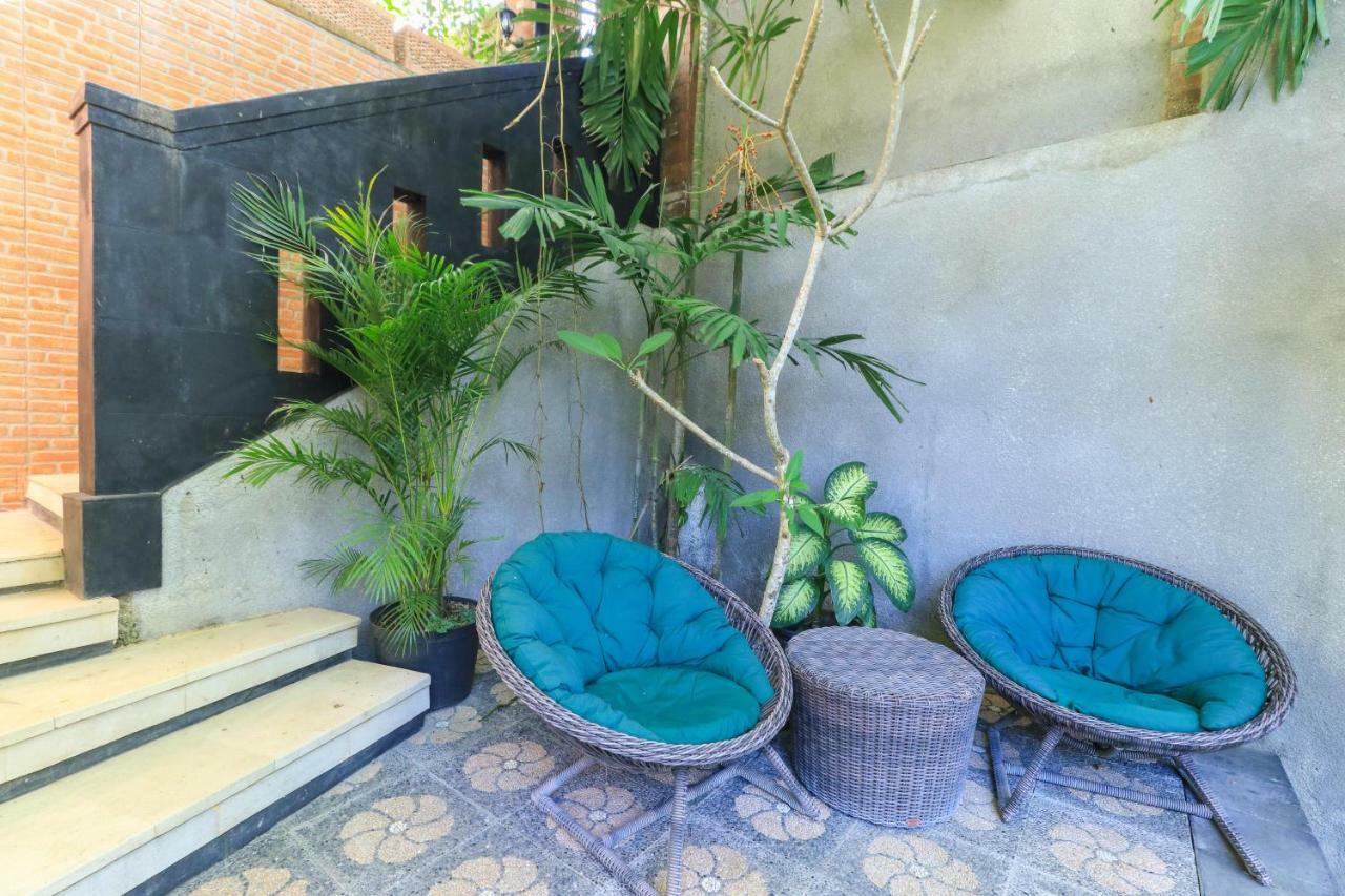 The Laras Villa Jimbaran  Ngoại thất bức ảnh