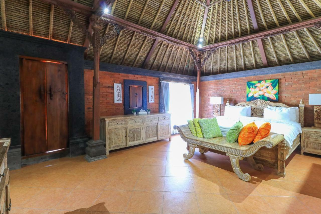 The Laras Villa Jimbaran  Ngoại thất bức ảnh