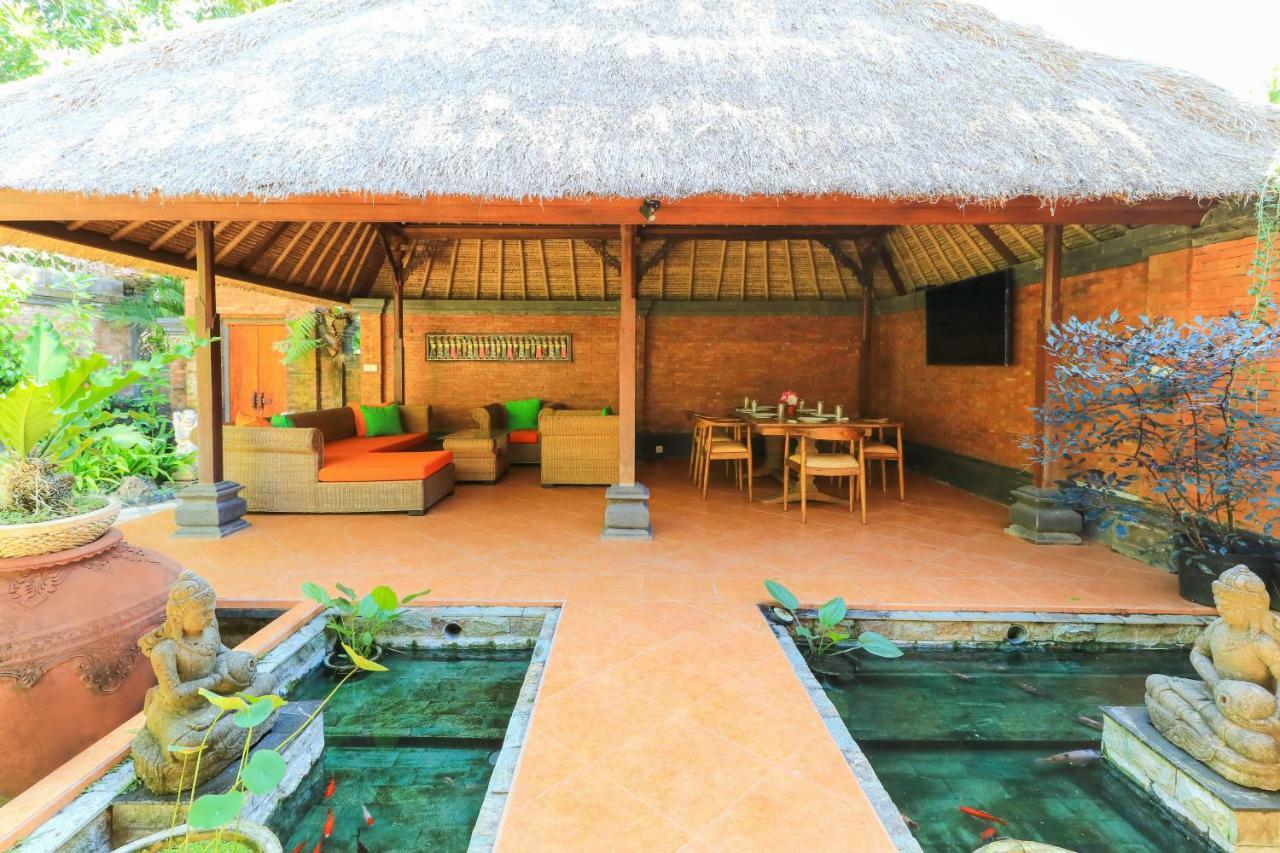 The Laras Villa Jimbaran  Ngoại thất bức ảnh