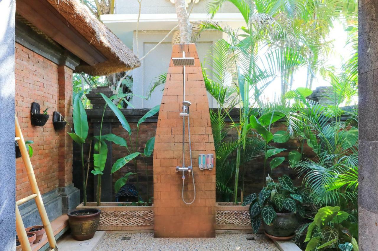 The Laras Villa Jimbaran  Ngoại thất bức ảnh