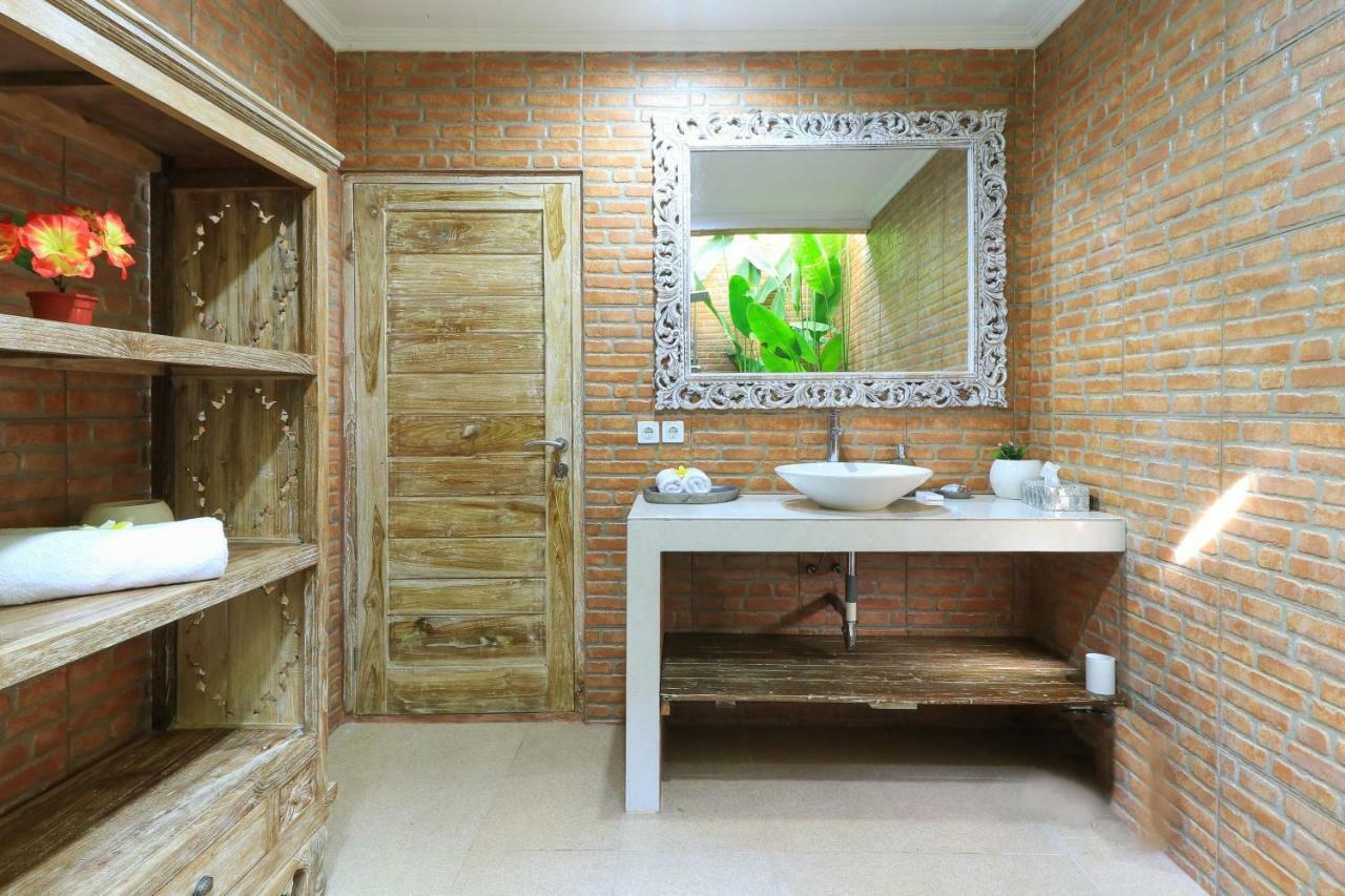 The Laras Villa Jimbaran  Ngoại thất bức ảnh